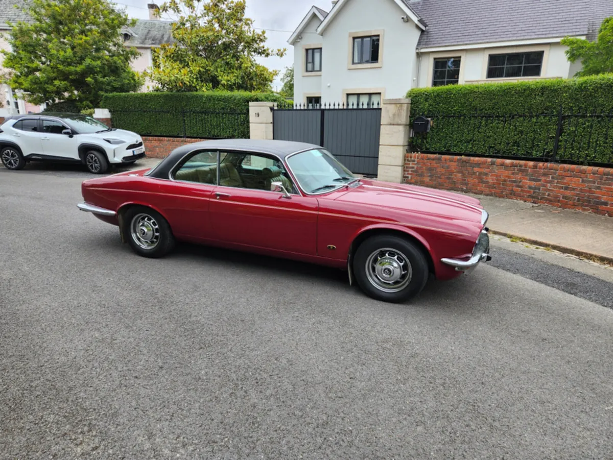 Daimler XJ SOVERIGN //2DR COUPE // VERY RARE CAR// - Image 4
