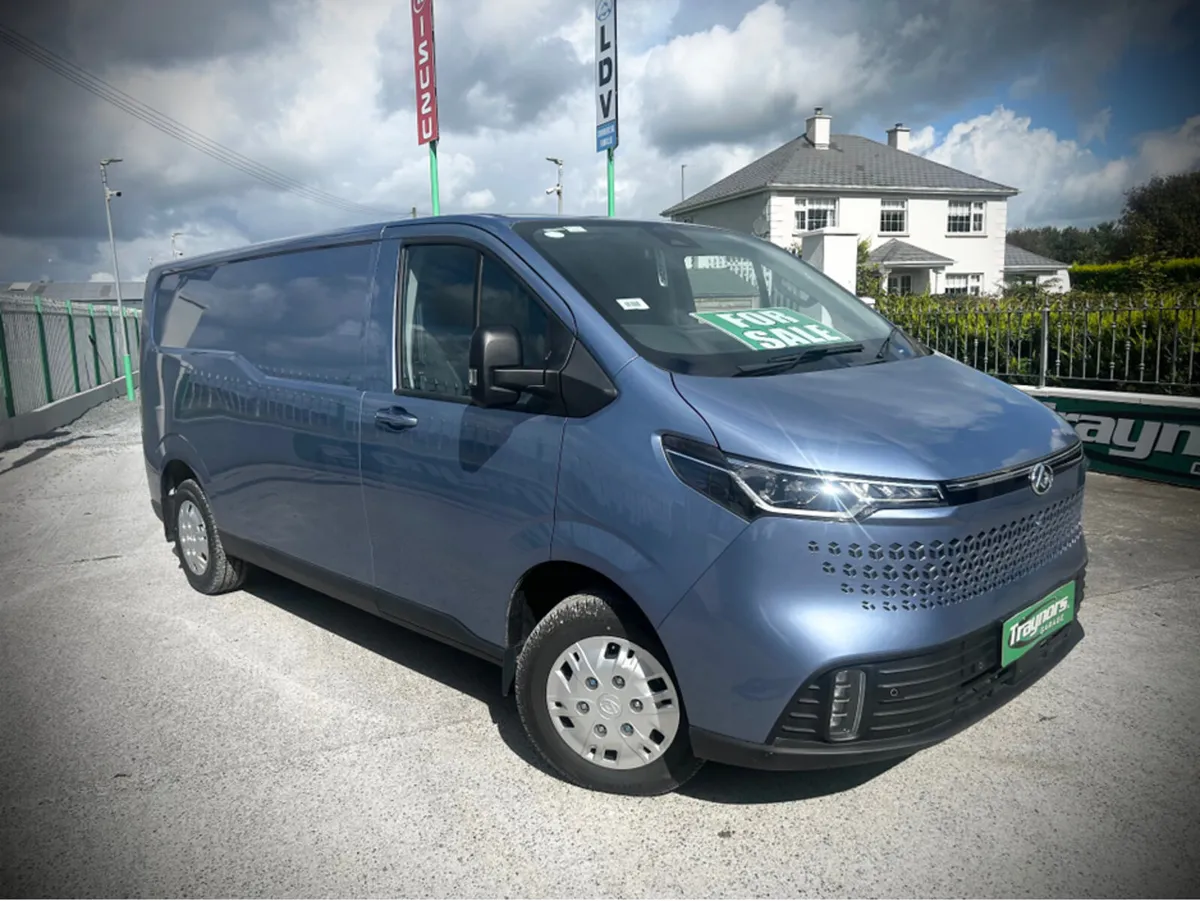 Maxus DELIVER 7 DELIVER 7 IN METALLIC BLUE - Image 1