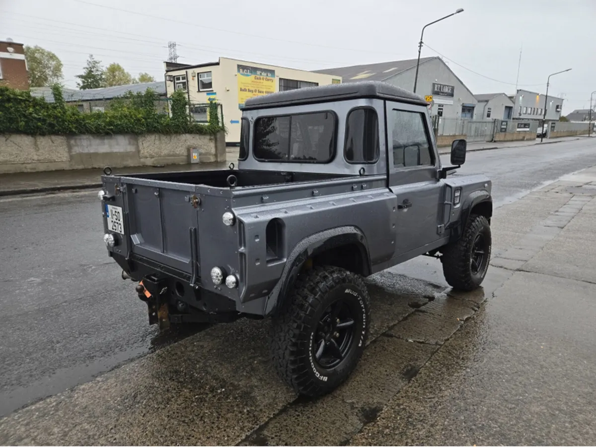 Land Rover Defender 90 PICK UP TD// STUNNING EXAMP - Image 2