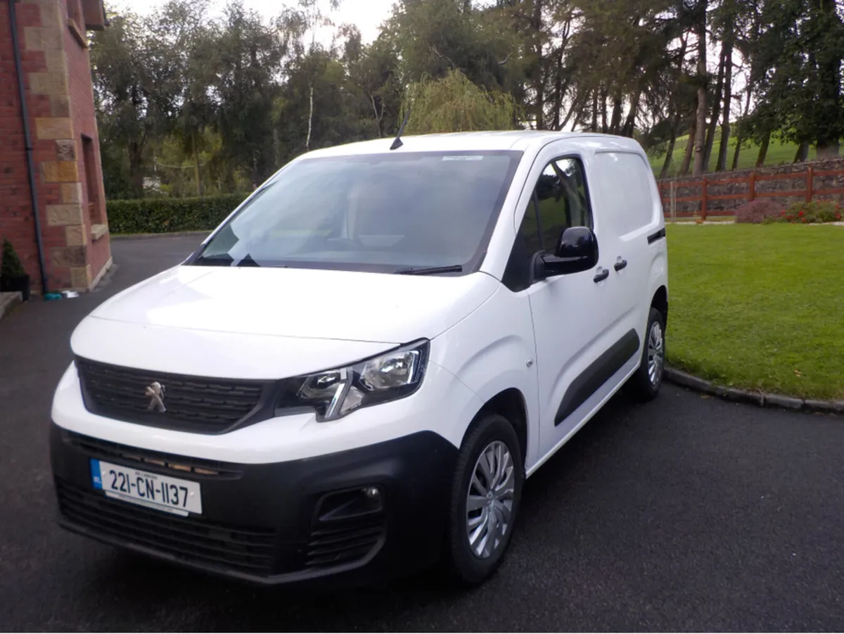 Peugeot Partner PROFESSIONAL PREMIUM BLUEHDI L1 - Image 3