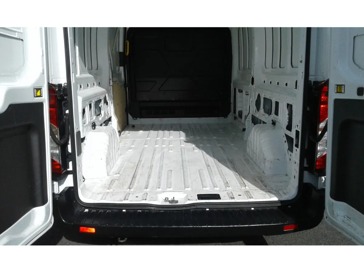 Ford Transit V363 350L BASE 2.0TD10 2.0 TD 105BHP - Image 3