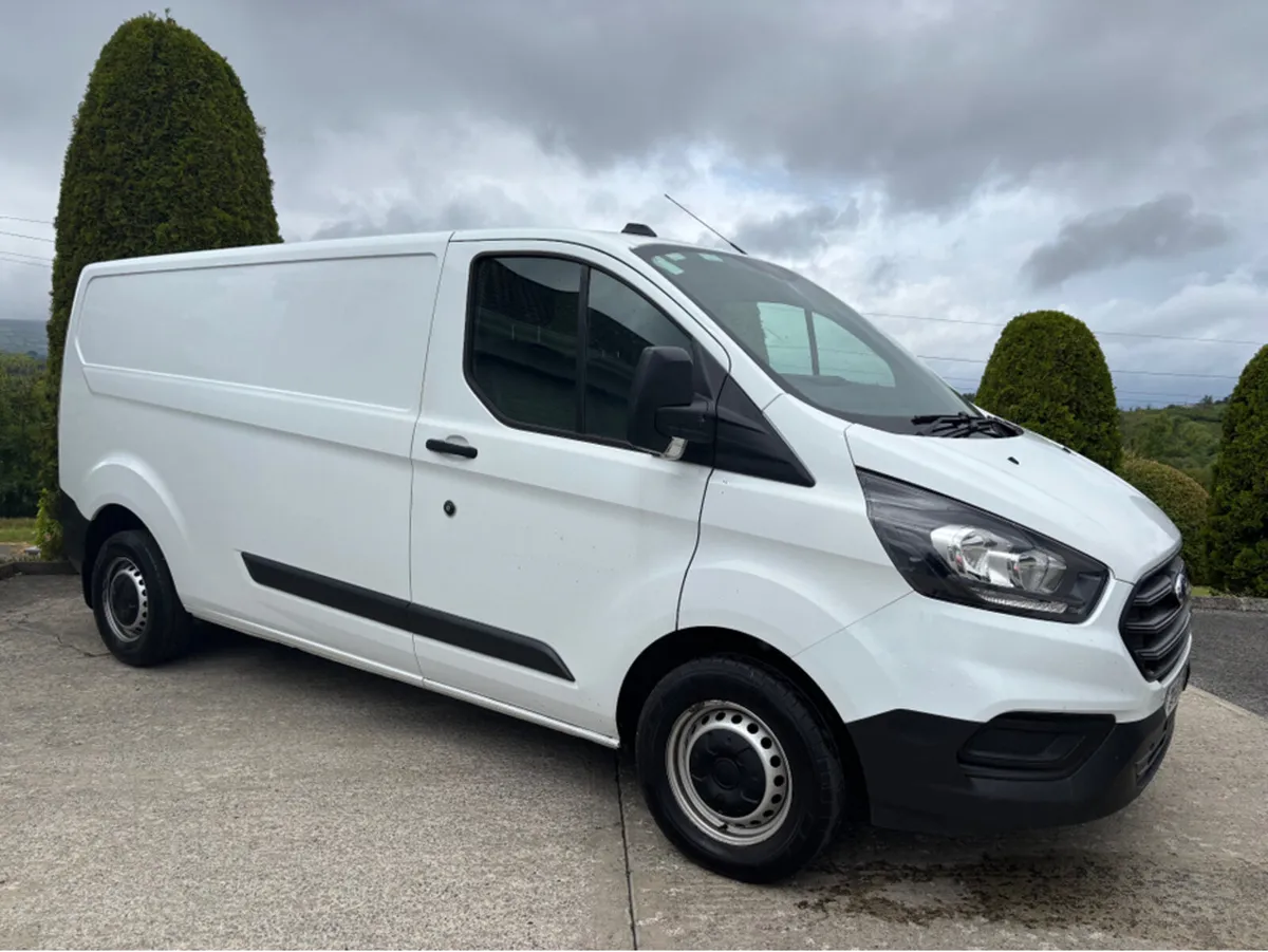 Ford Transit Custom 300L BASE 2.0 TD 105BHP M6 LWB - Image 2