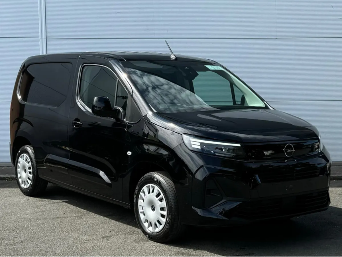 Opel Combo Sportive | 1.5 | L1H1 | 100PS - Image 1