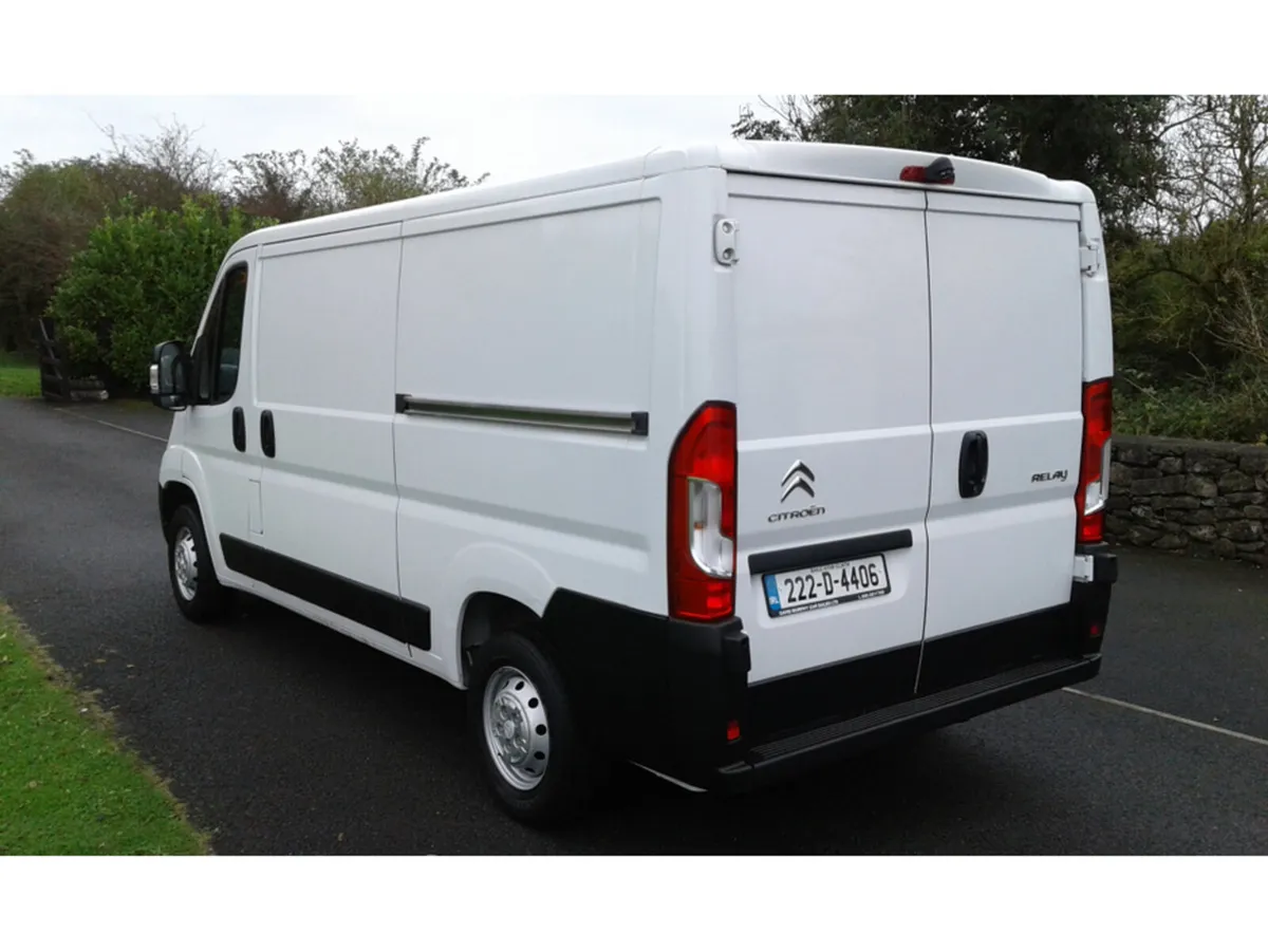 Citroen Relay JUMPER 33 L2H1 BLUEHDI 140 MY22 MY22 - Image 4