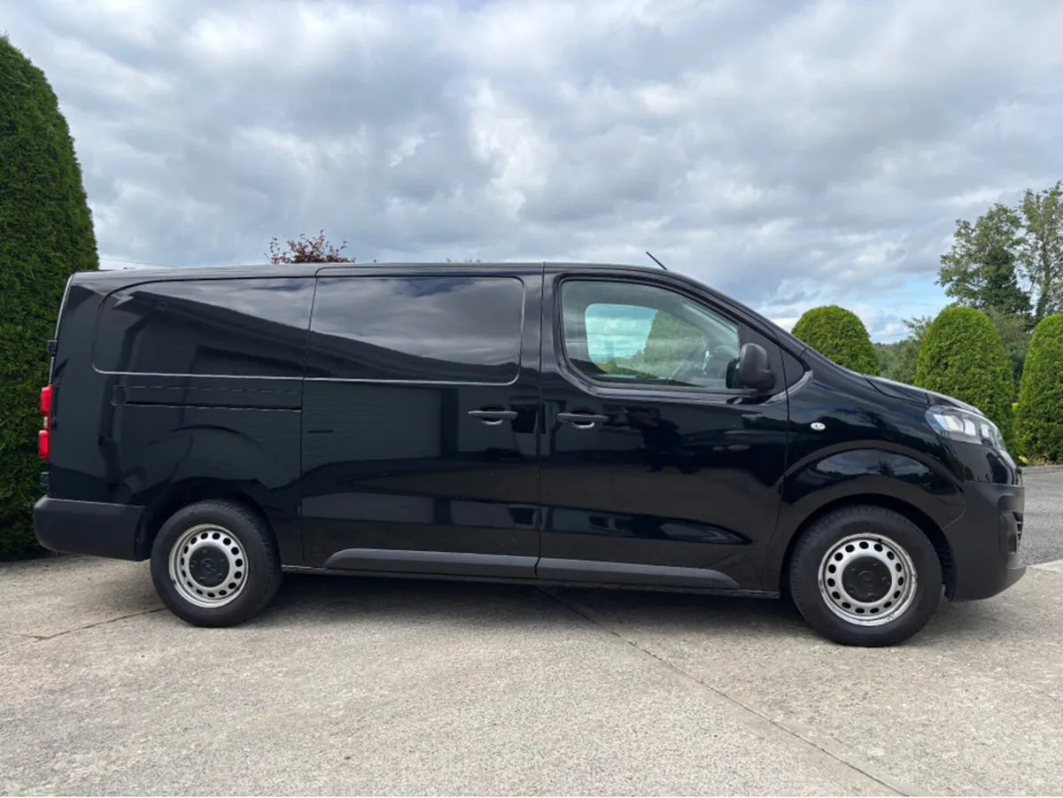 Opel Vivaro L2H1-1.5 100PS 12 MONTHS WARRANTY - Image 3