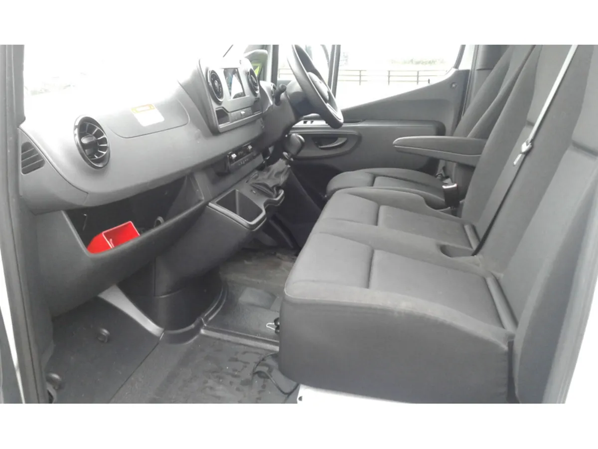 Mercedes-Benz Sprinter 317 PROGRESSIVE CDI - Image 3