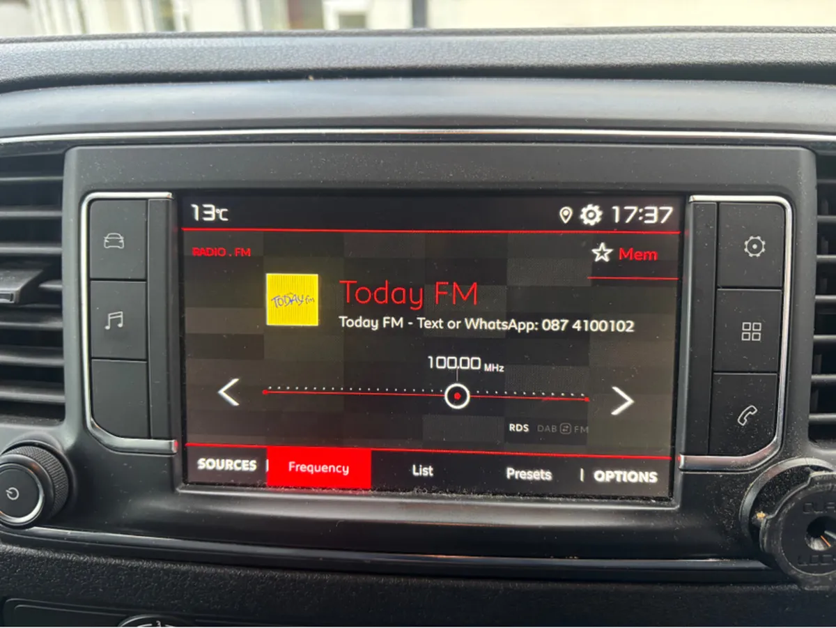 Citroen Dispatch MWB ENT 1.5 BLUE HDI 120 6MT 4 - Image 4