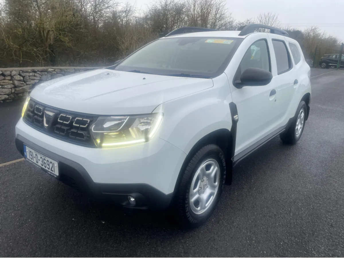 Dacia Duster ESENTIAL BLUE DCI 115 - Image 2