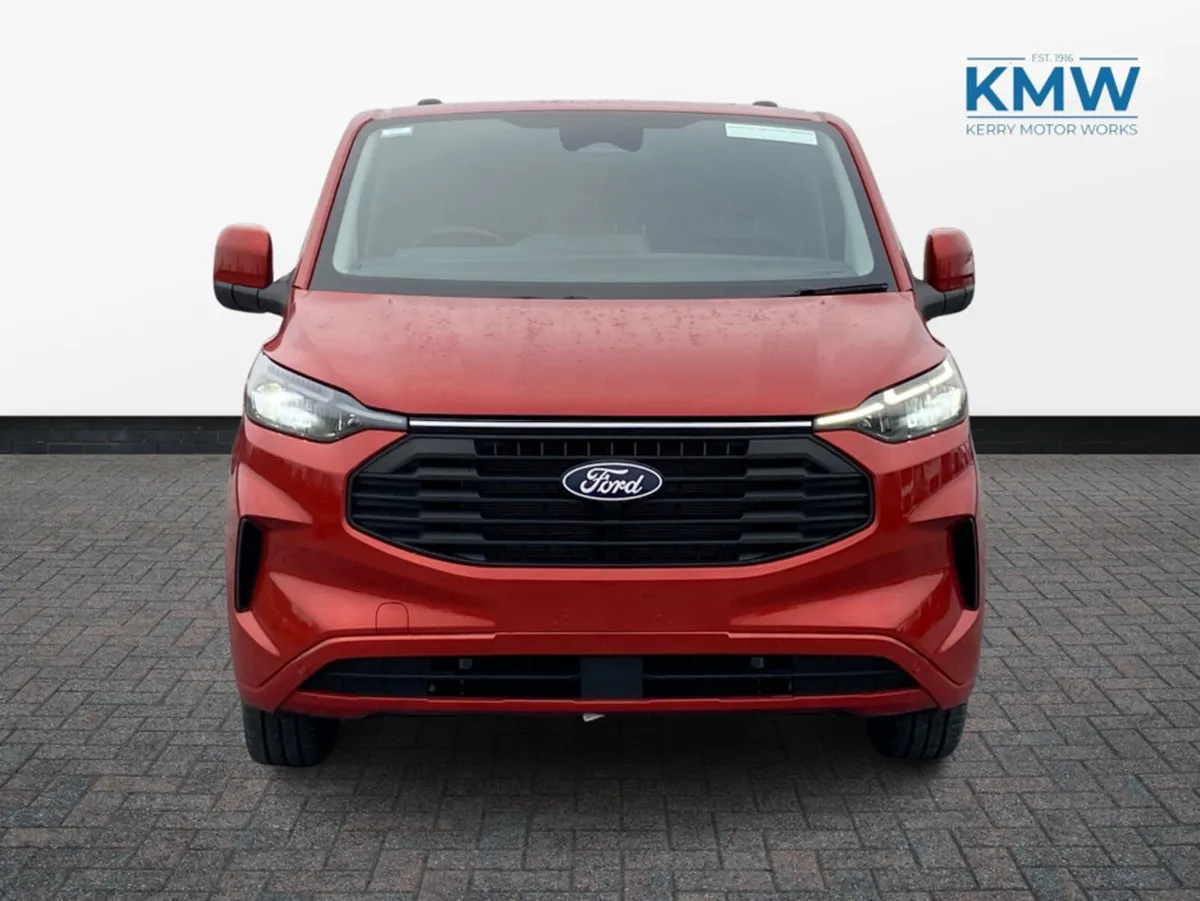 Ford Transit Custom 2.0 TDCI LWB Limited 170 BHP 8 - Image 4