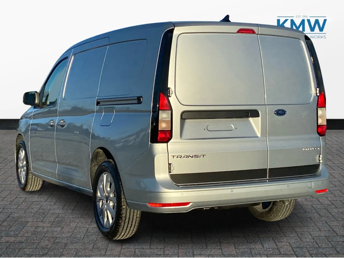 Ford Transit Connect 2.0 TDCI LWB Limited Automati - Image 4