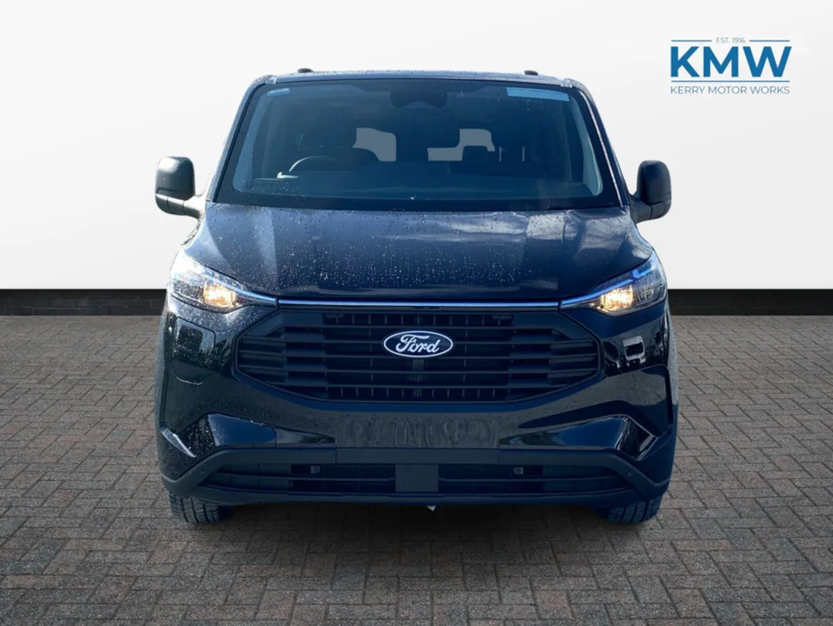 Ford Transit Custom 2.5 LWB Trend PHEV Automatic 9 - Image 3