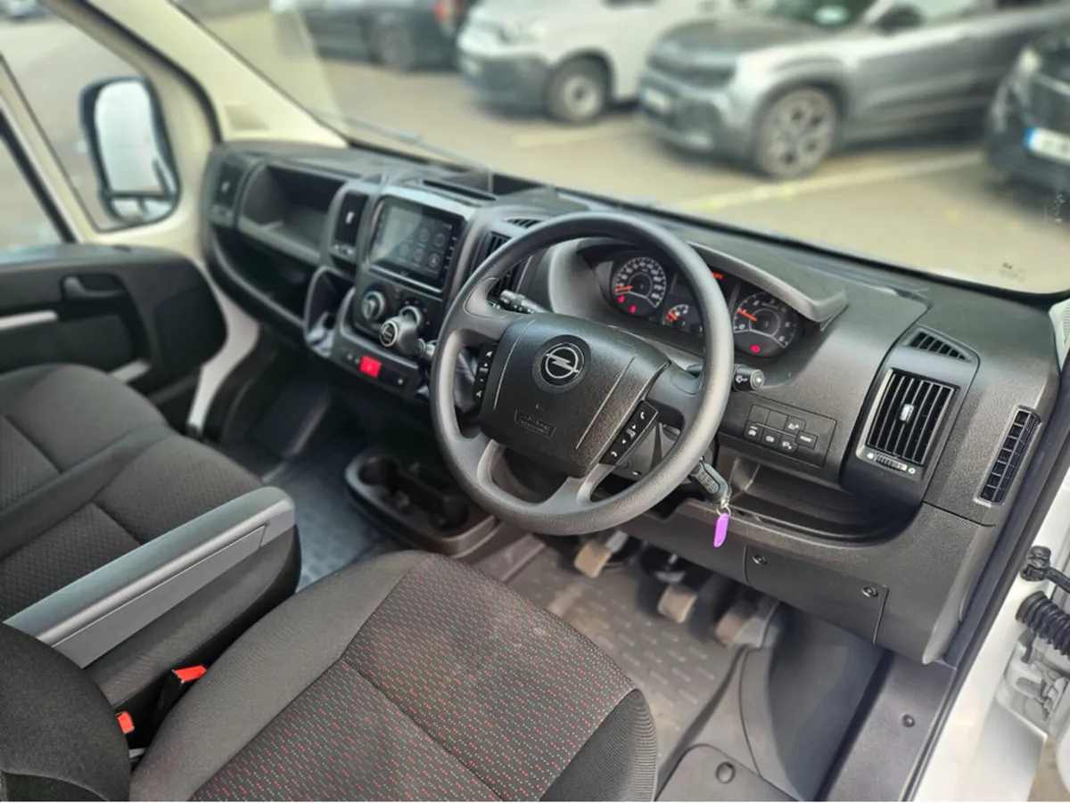 Opel Movano L3H2 2.2 140BHP - Image 3