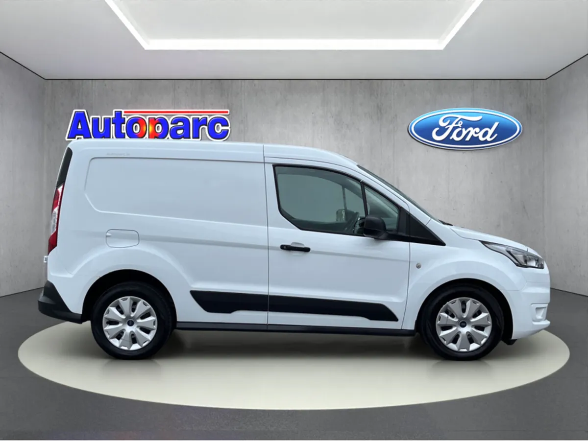 Ford Transit Connect SWB VAN TREND HP 1.5 3 - Image 2