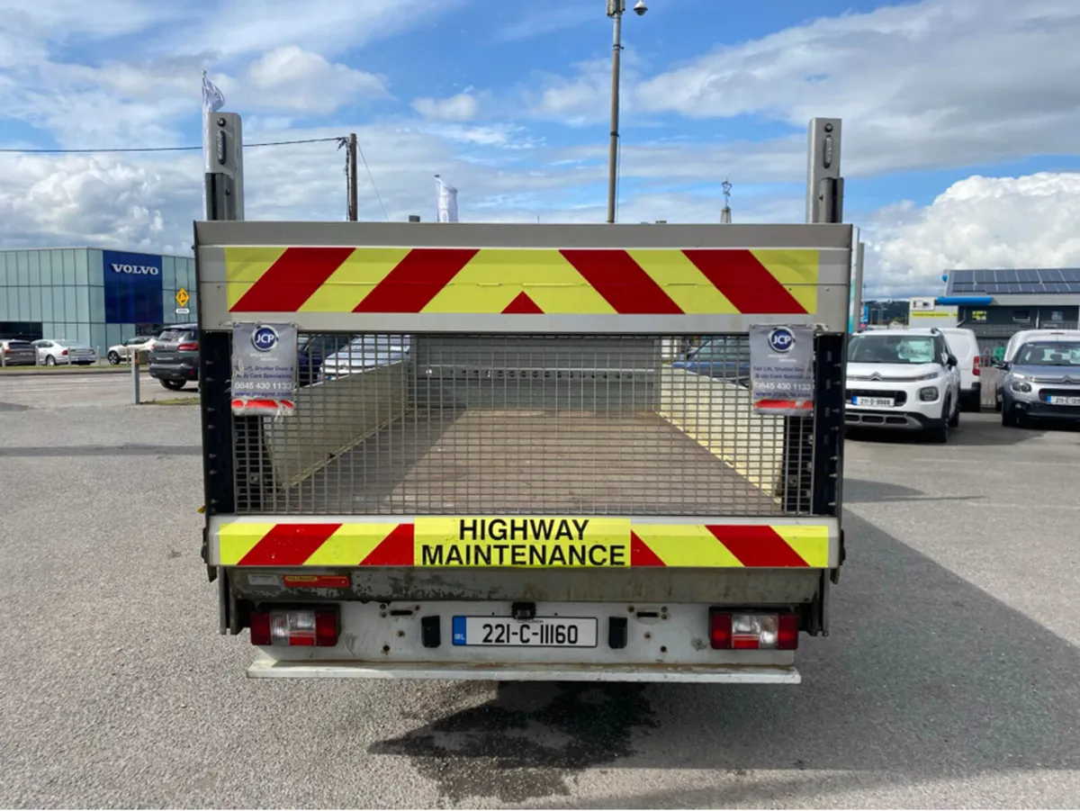 Maxus DELIVER 9 truck - Image 3