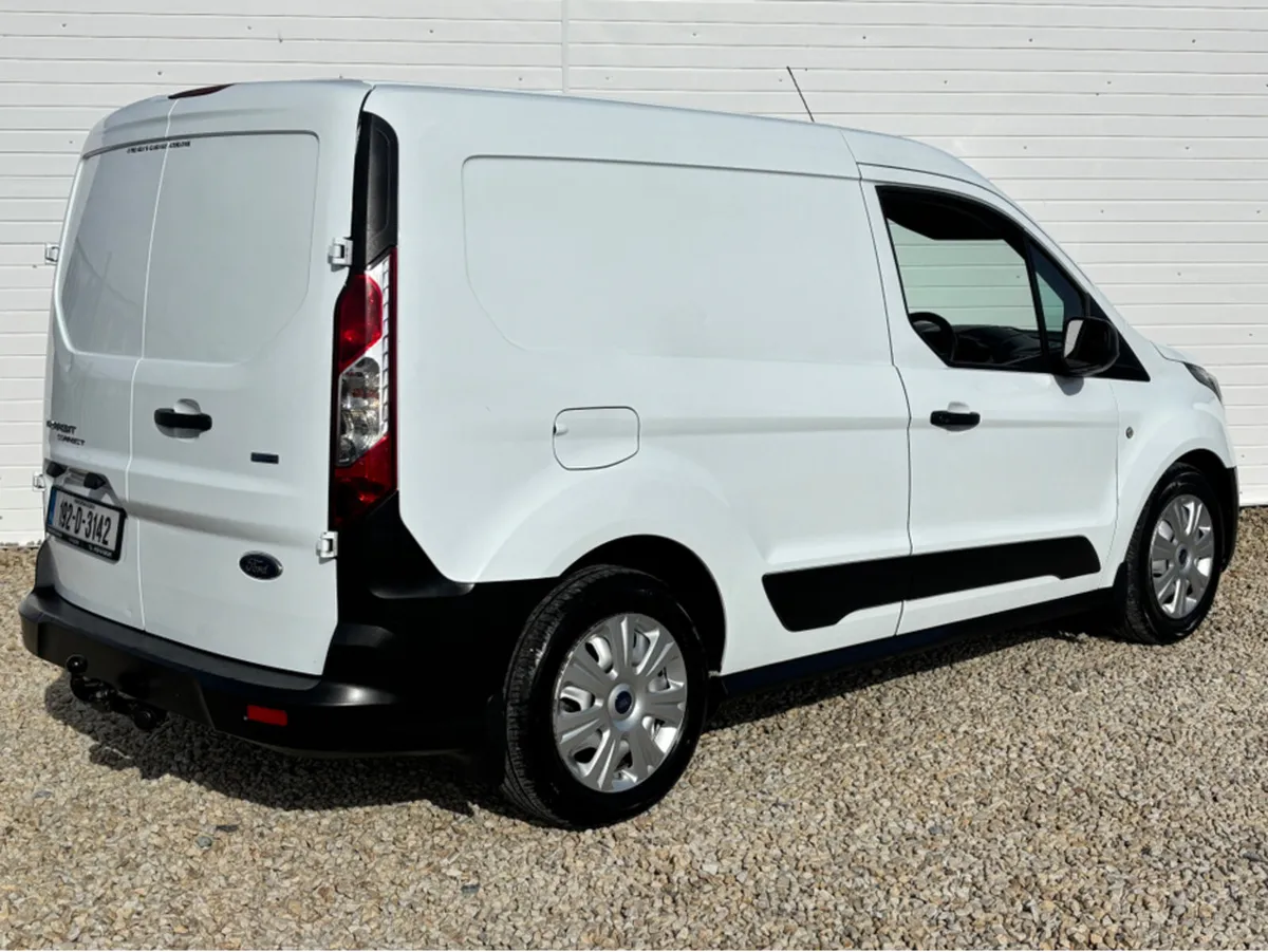 Ford Transit Connect SWB 1.5 75PS 6 SPEED - Image 3