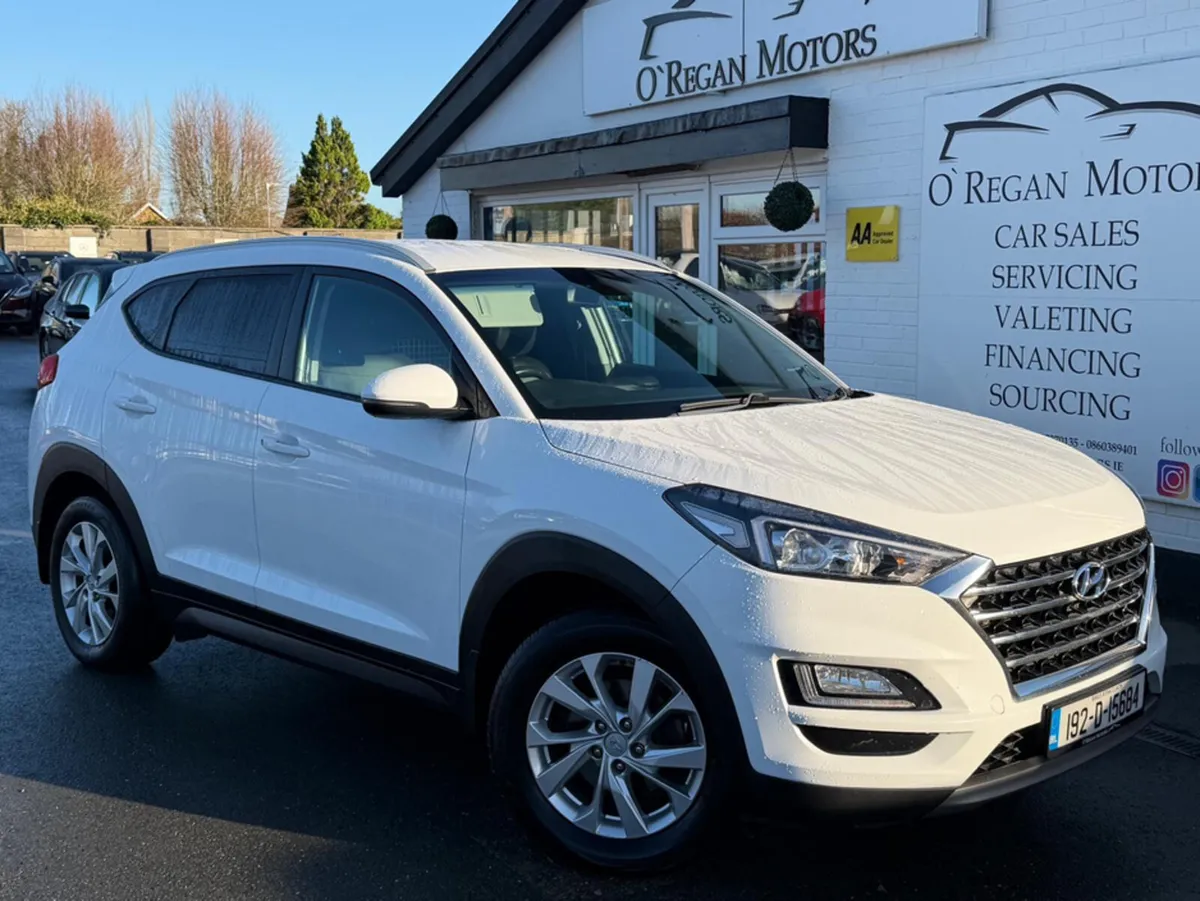 Hyundai Tucson 1.6 CRDI EXECUTIVE COMMERCIAL 5DR - Image 1