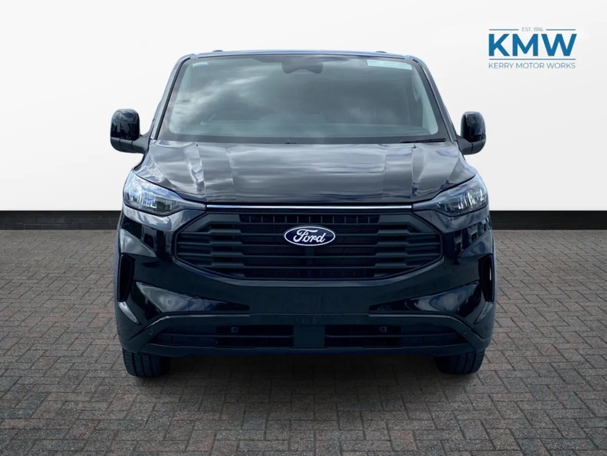 Ford Transit Custom 2.0 TDCI SWB Limited 170 BHP 8 - Image 3