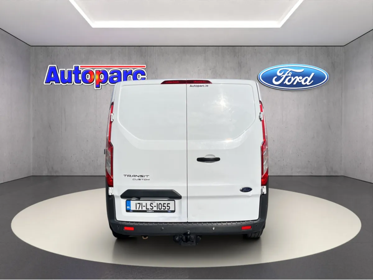 Ford Transit Custom 270 SWB TREND 2 2.0 130 3 - Image 4