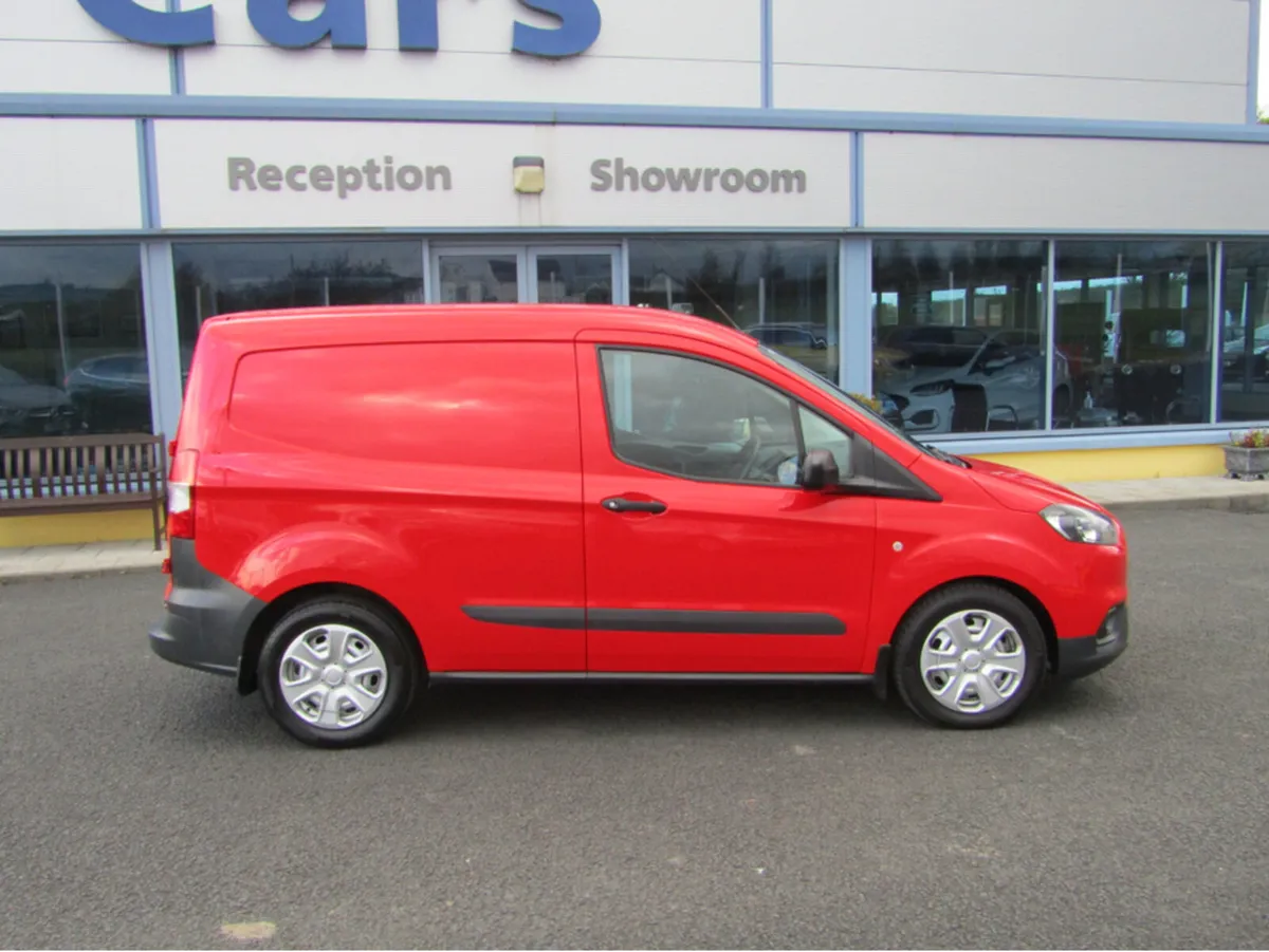 Ford Transit Courier BASE 1.5 TD  75PS M6 2DR - Image 3