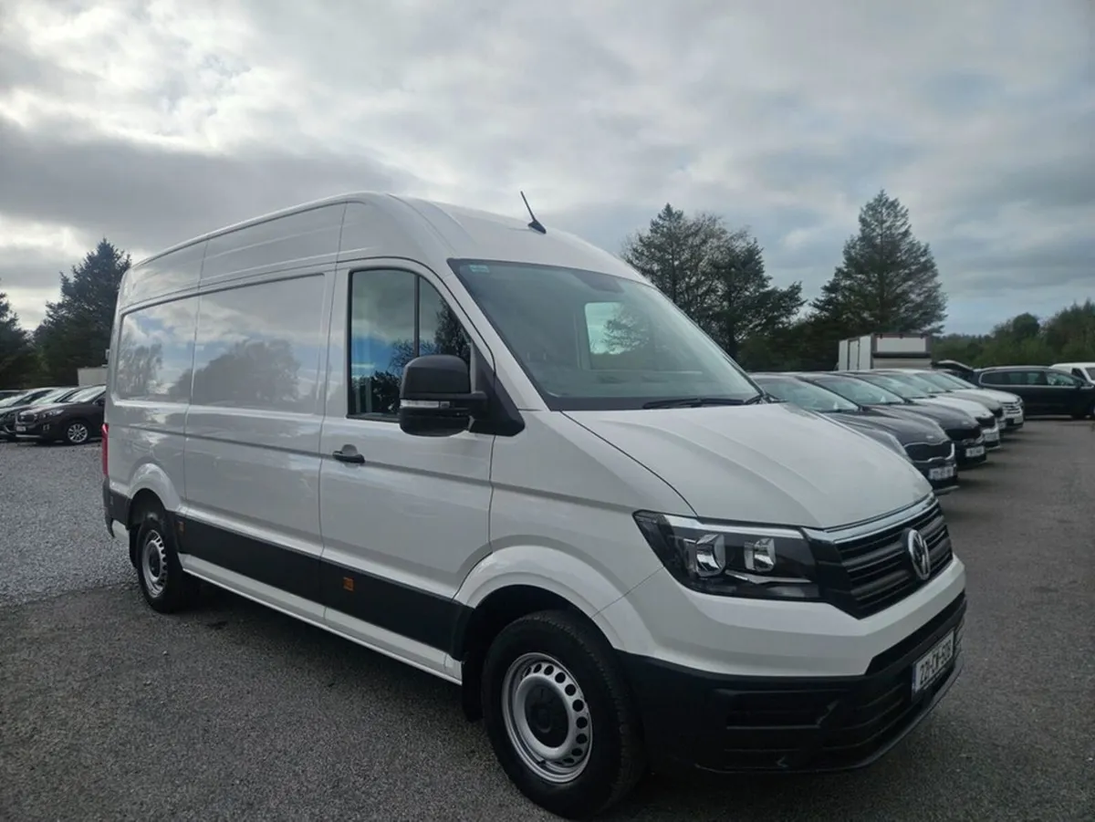 Volkswagen Crafter 30 MWB 140HP M6F 5DR - Image 1