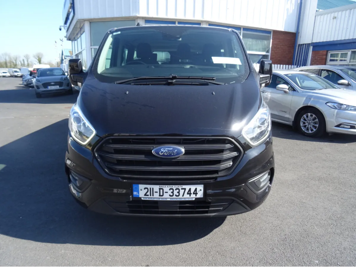 Ford Transit Custom KOMBI  9 SEATER TREND . 2.0L 1 - Image 2