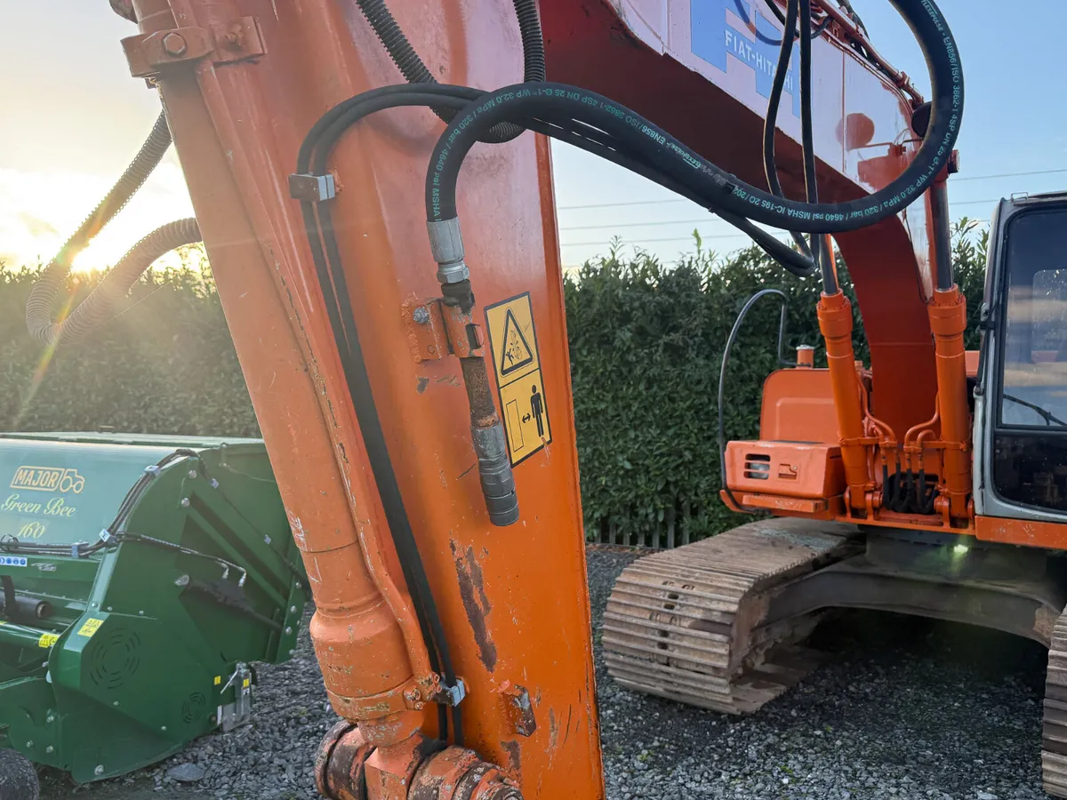 1999 Fiat-Hitachi EX135 - Image 2