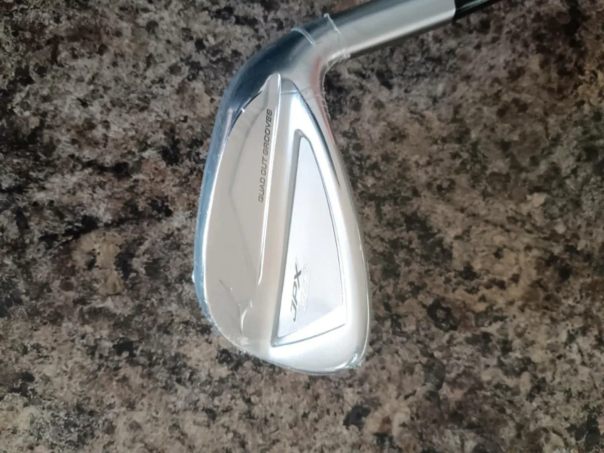 Mixuno JPX Gap Wedge. Brand New. - Image 2