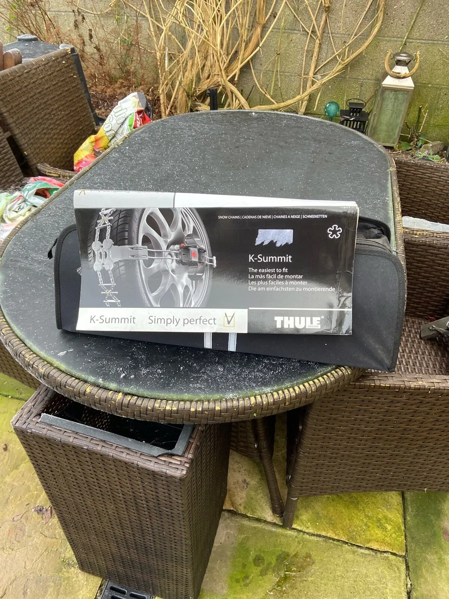 Snow. Chains. K-Summit.  K22 - Image 1