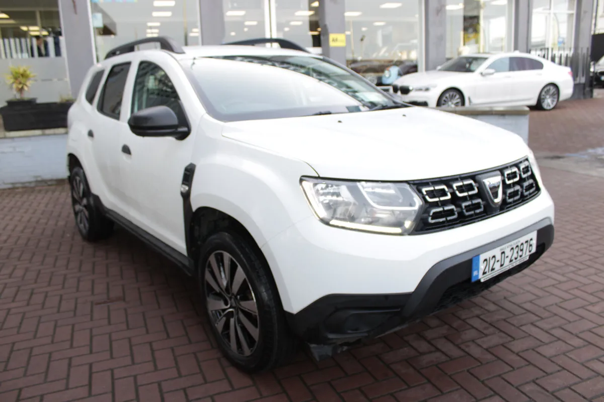 1.5DCI ESSENTIAL BLUE 5DR 2 SEATER COMMERCIAL // 1 - Image 2