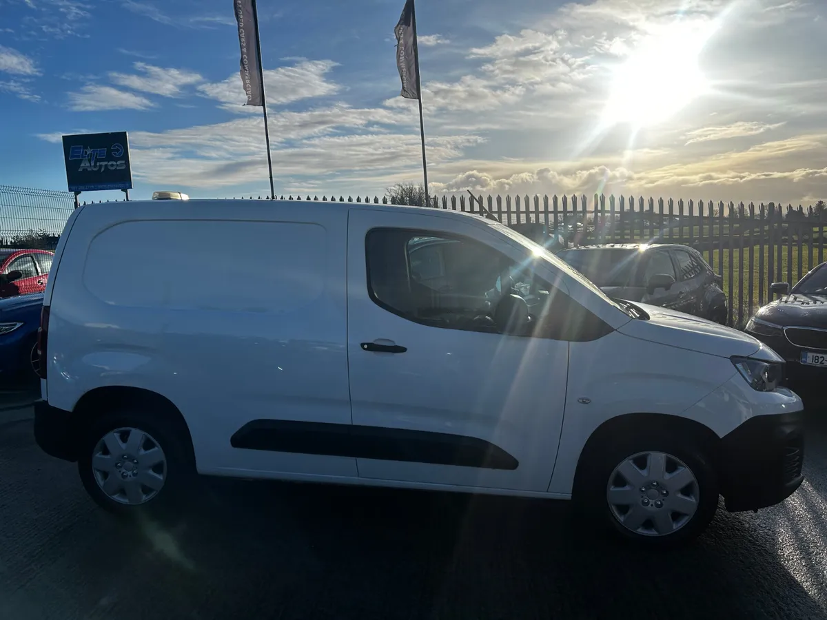Peugeot Partner Professional 1.5  2020 - Image 3
