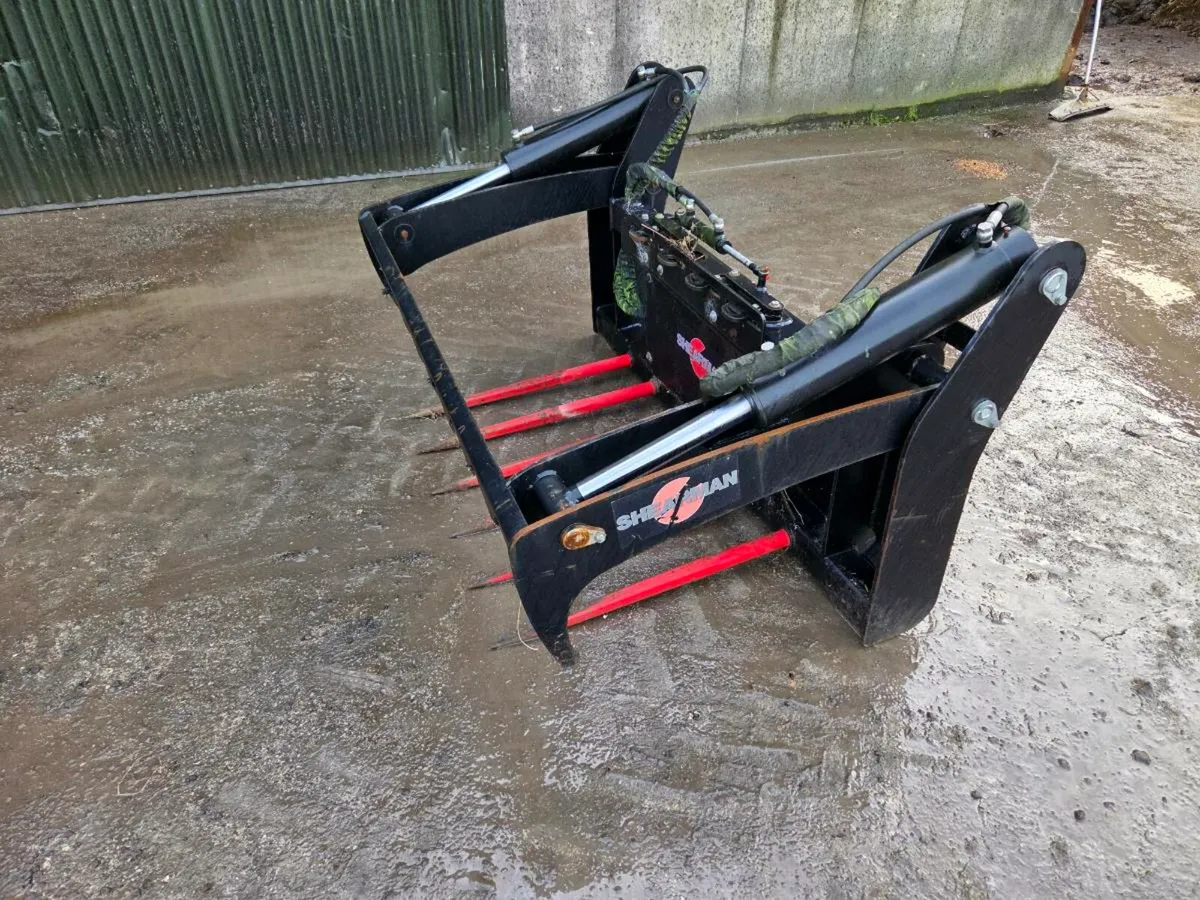 Shearman bale splitter - Image 2