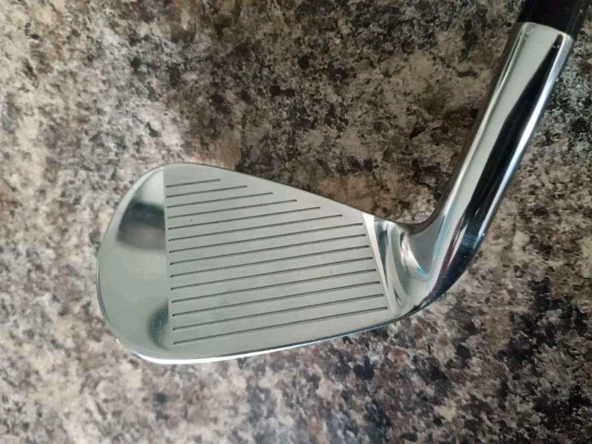 Callaway Elyte X Gap Wedge. As New. - Image 4