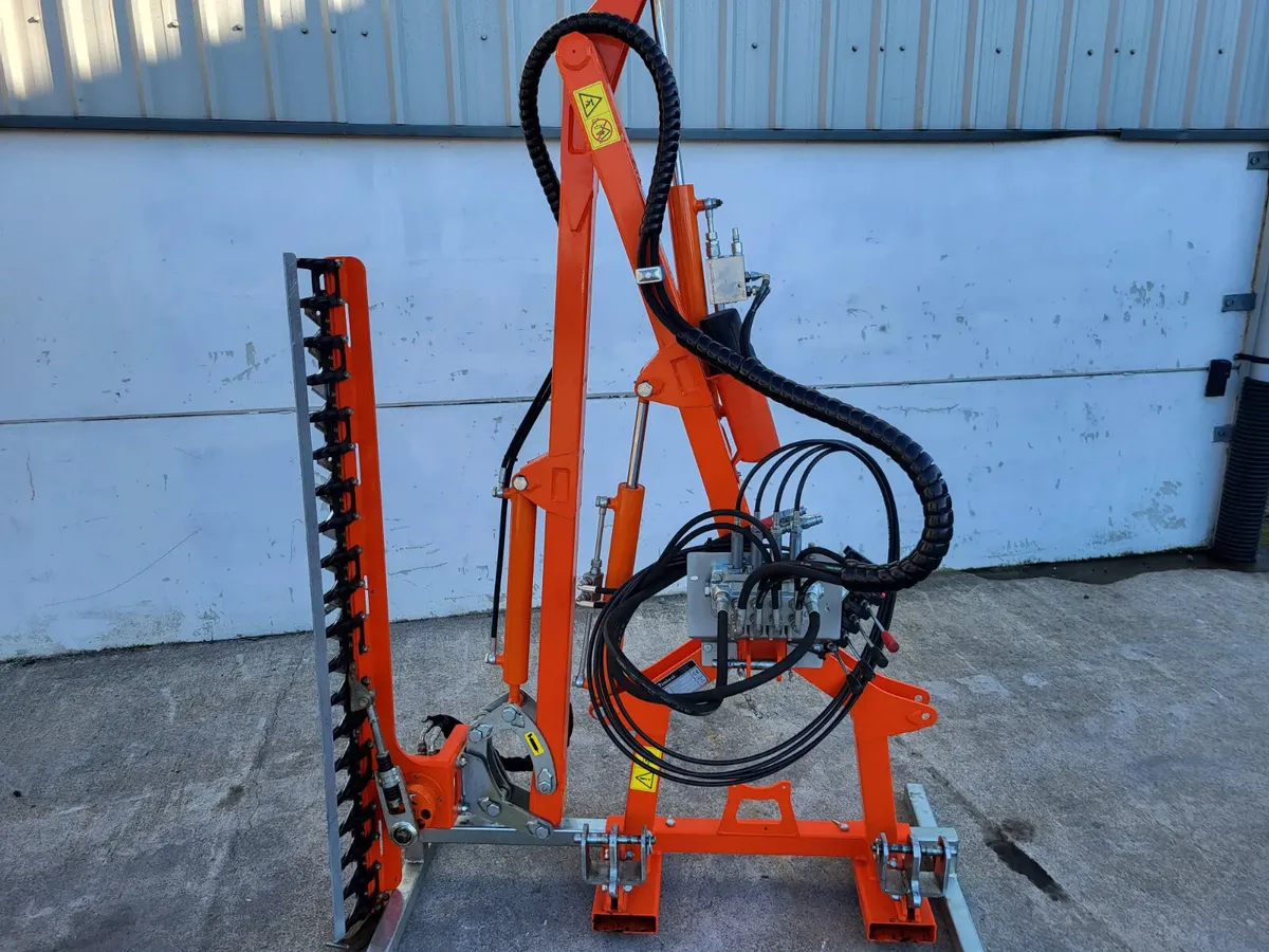 2020 Rinieri BRM150 Hedge Trimmer - Image 4