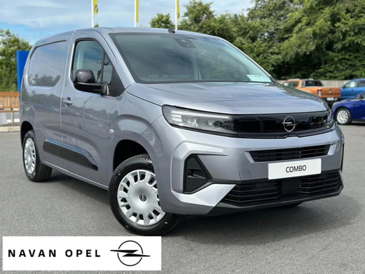 Opel Combo All-New Sportive SWB 1.5 TD 100Ps  ** F - Image 1