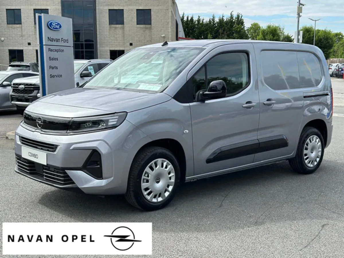 Opel Combo All-New Sportive SWB 1.5 TD 100Ps  ** F - Image 2