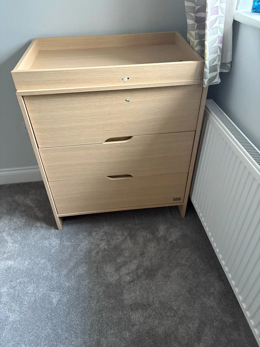 Kids wardrobe & drawers set ( open to offers) - Image 3