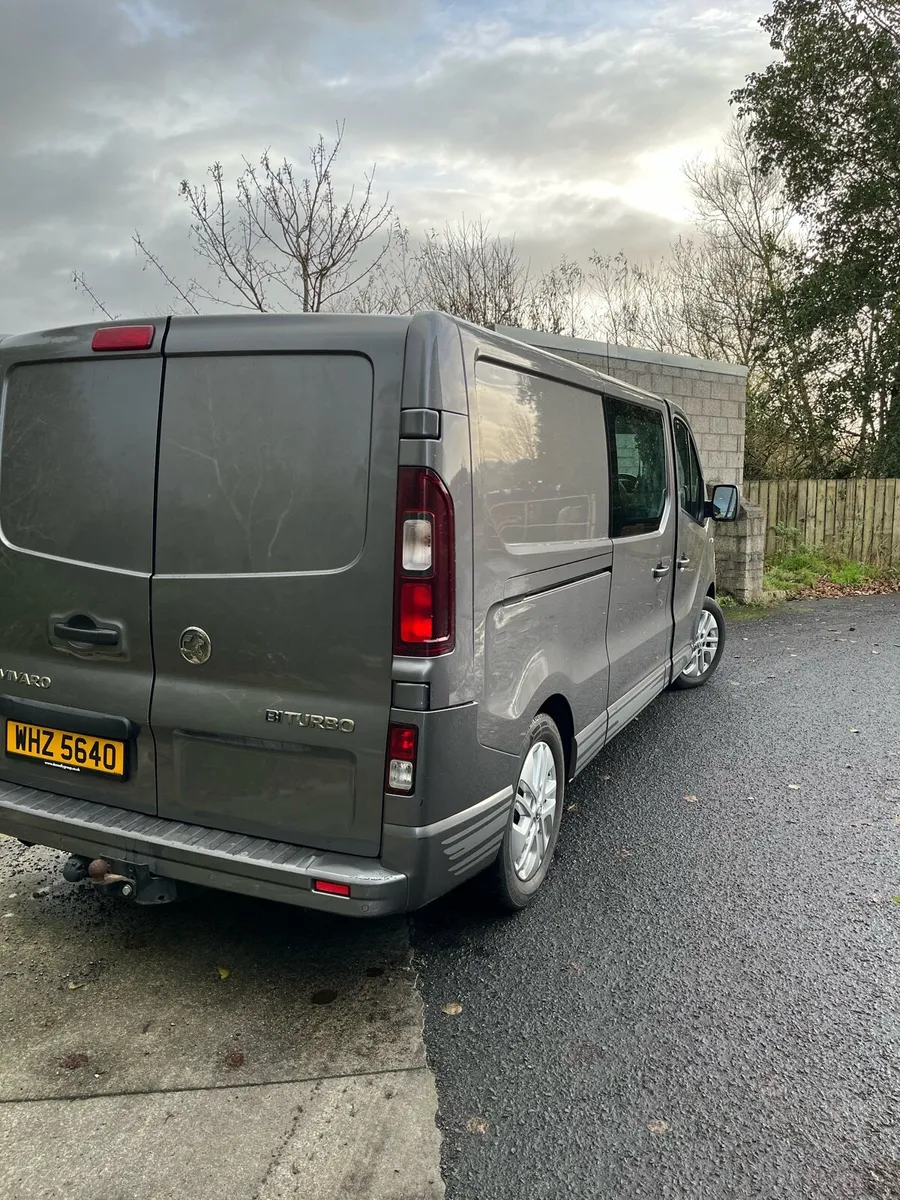 vivaro crew cab - Image 4