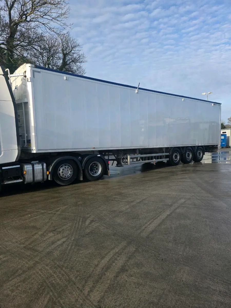 Stas Walking Floor Trailer - Image 2