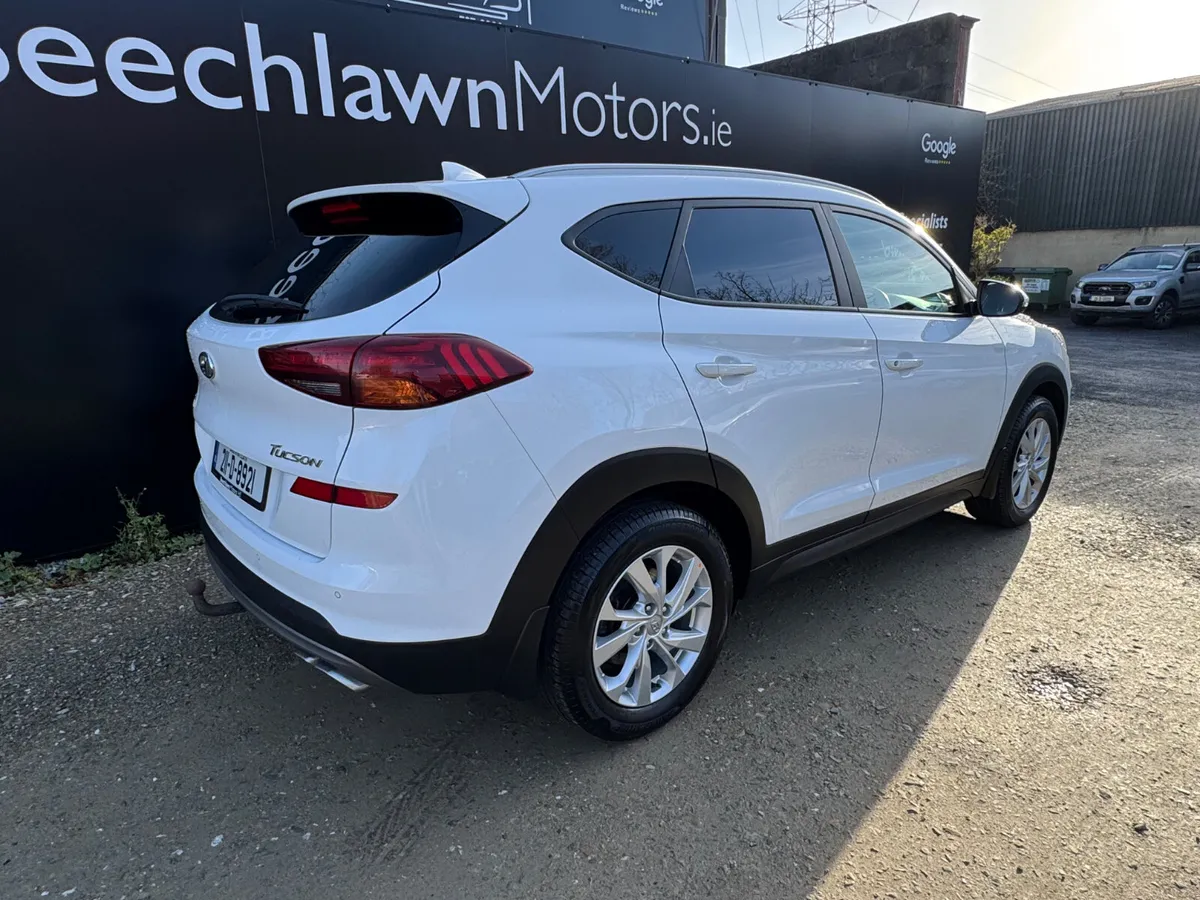 HYUNDAI TUCSON EXECUTIVE 1.6 CRDI COMMERCIAL - Image 3