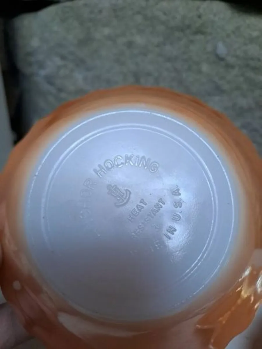 Anchor Hocking peach lustre ware - Image 4