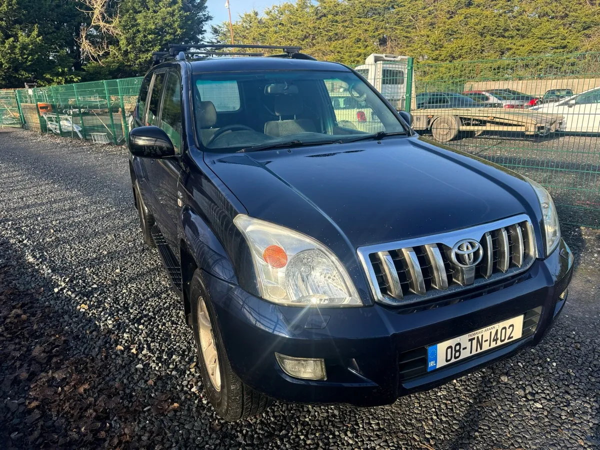 Toyota Land Cruiser auto - Image 2