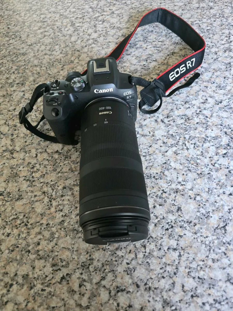 NEW Canon  EOS R7 mirrorless & RF 100 400 lense - Image 1