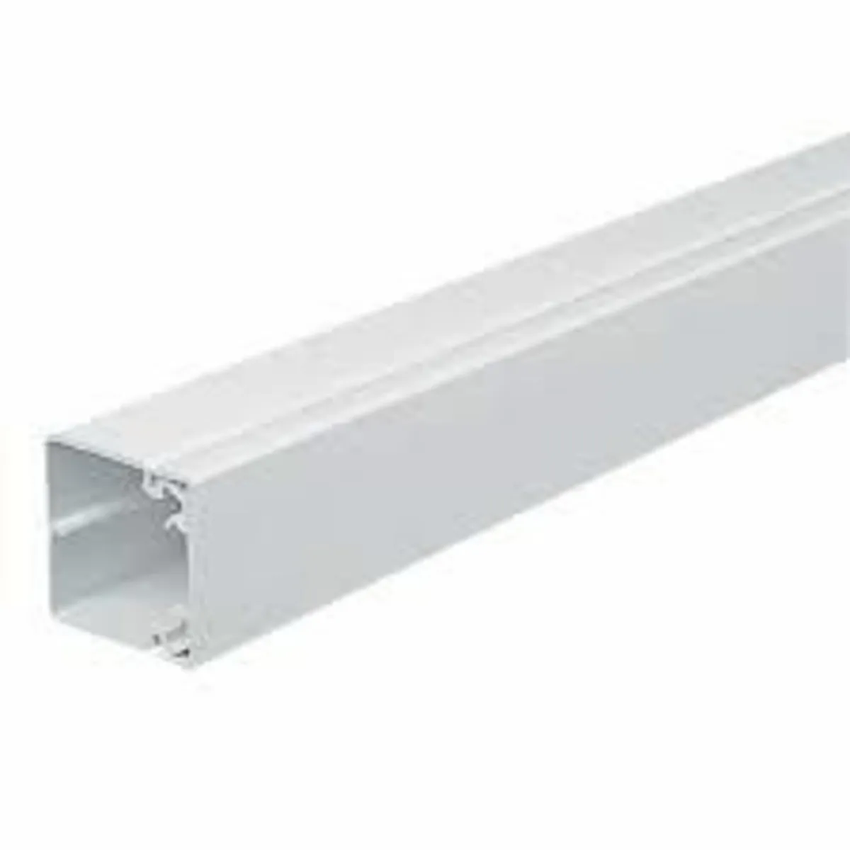 50 mm x 50 mm White Trunking 3 Meter