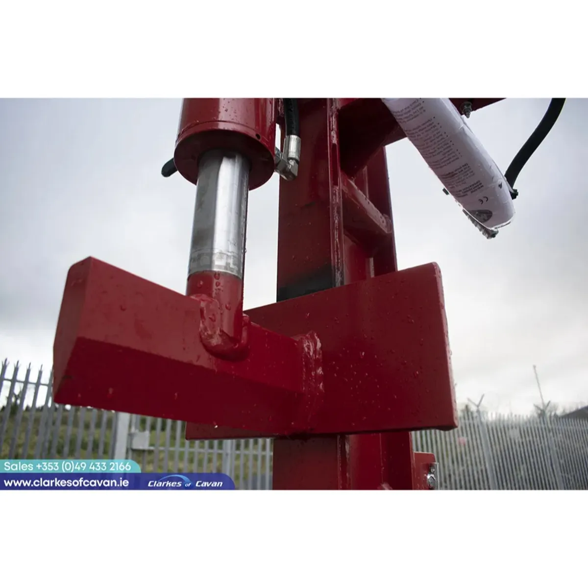 New Malone 14 tonne Log Splitter - Image 4