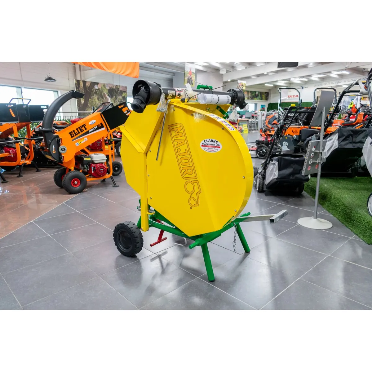 New Major PTO Bench Saw - Image 2