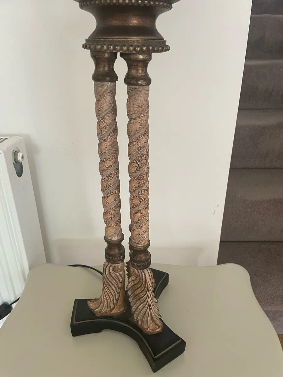 Lamp with shade. - Image 4