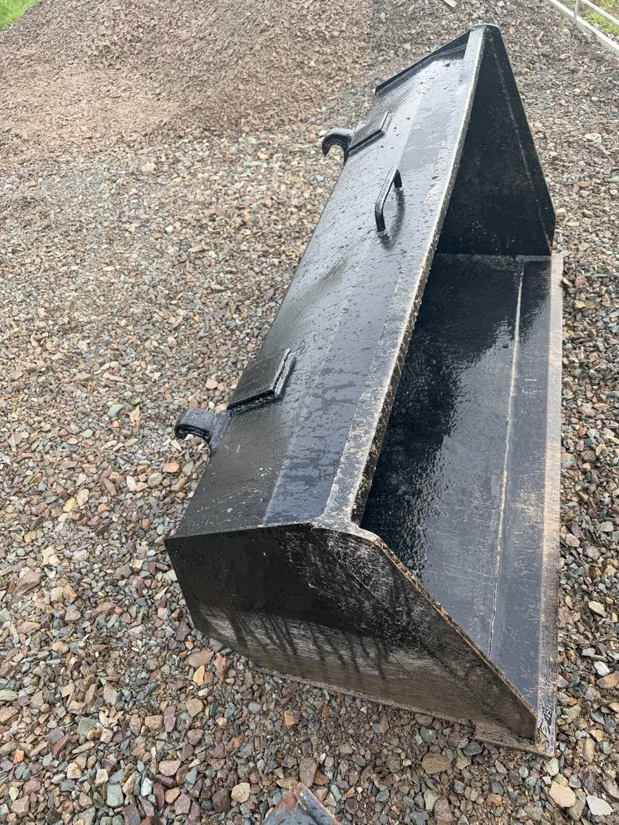 5ft Bucket euro bracket - Image 1