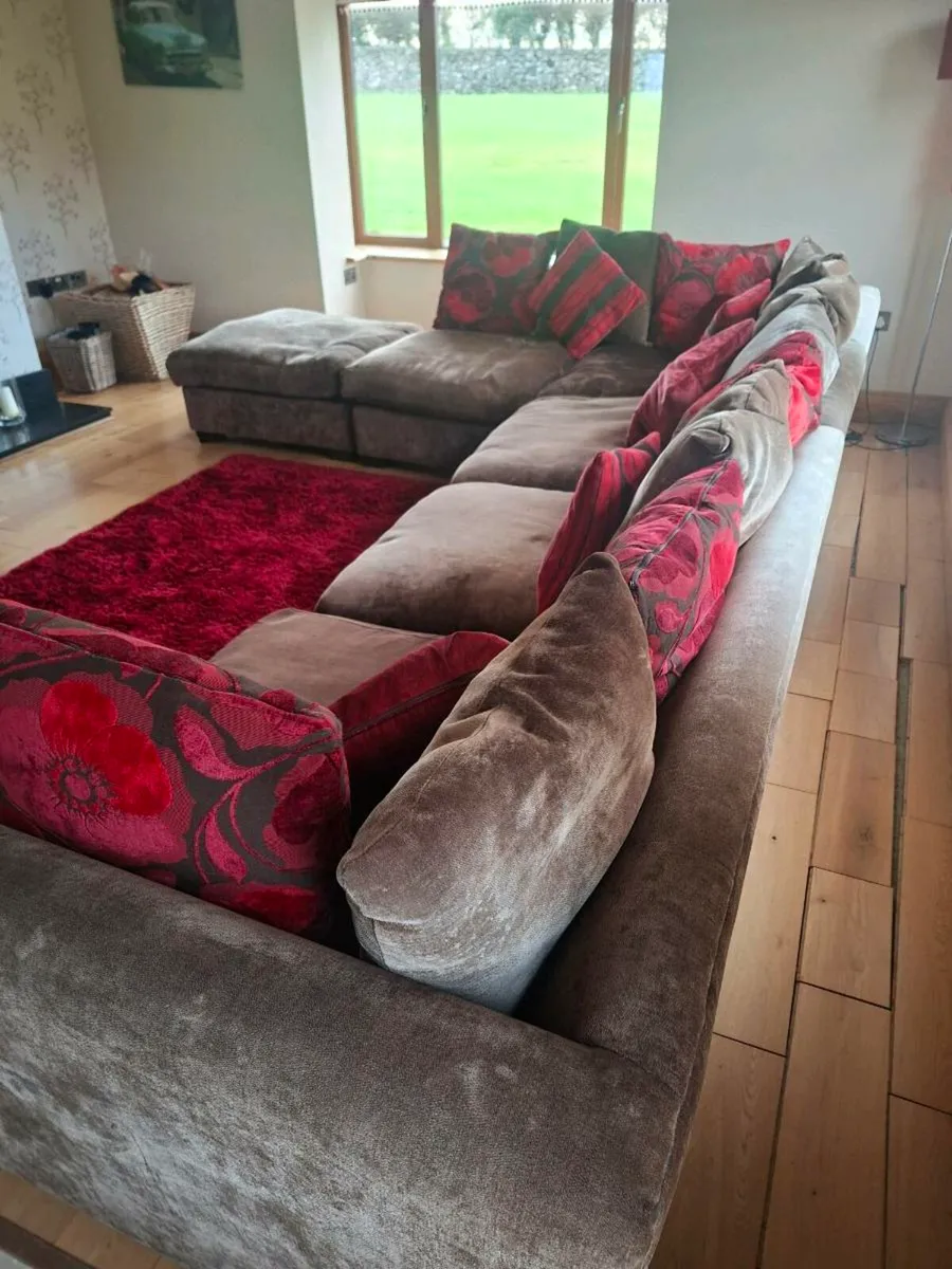 Corner piece sofa - Image 3