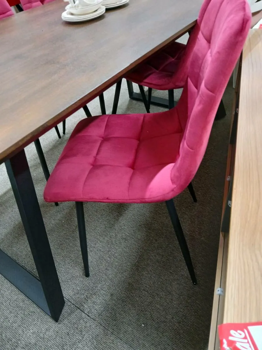 NEW Table & Chairs set - Image 3