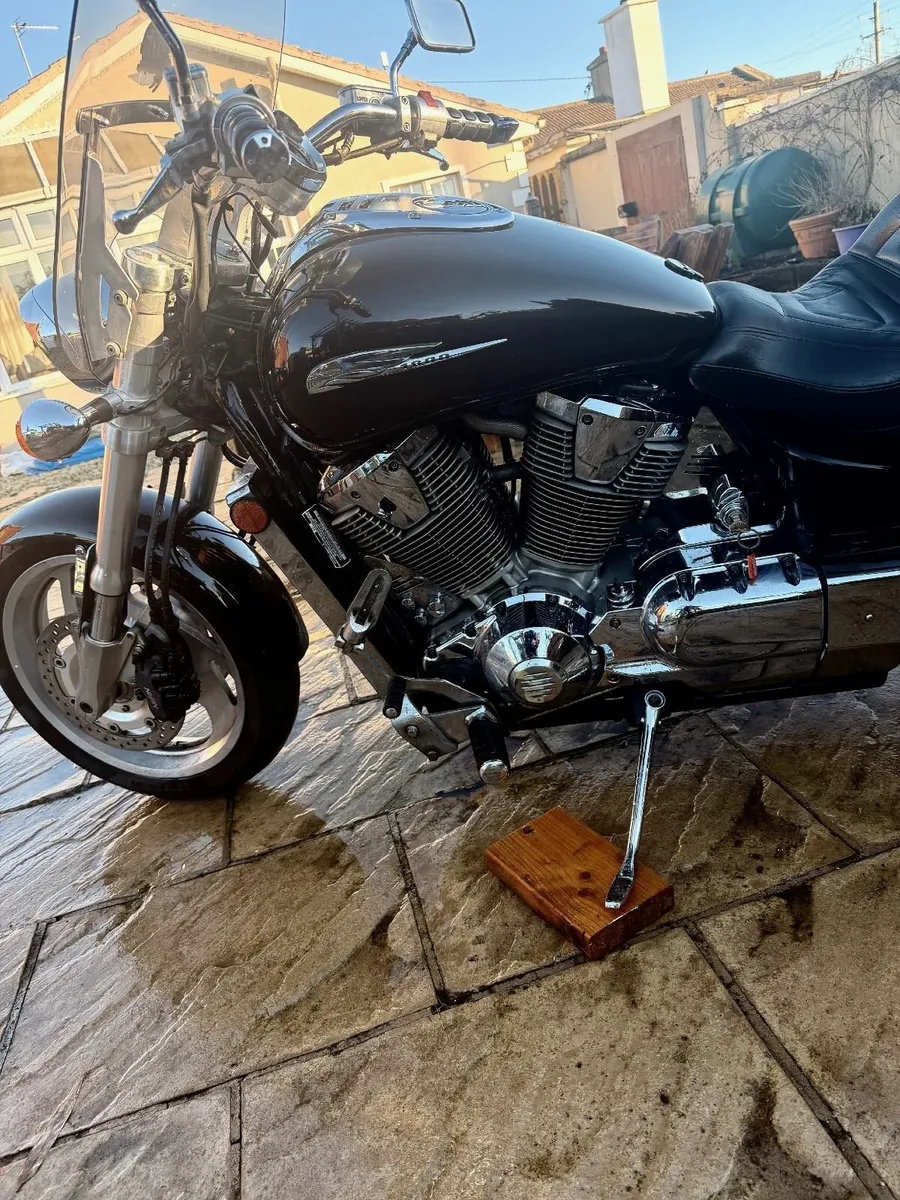 Honda VTX 1800 2002 - Image 1